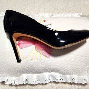 BCBGeneration Women's Size 8M PL-Bessie Black Patent PU High Heel Pumps